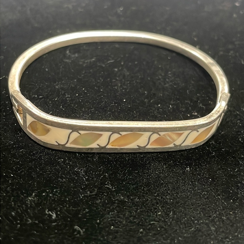 Honcho En Mexico Inlaid silver side clasp bracelet